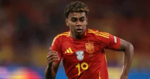 Real Madrid chi 80 triệu euro chiêu mộ Vitinha từ PSG để đối phó Yamal